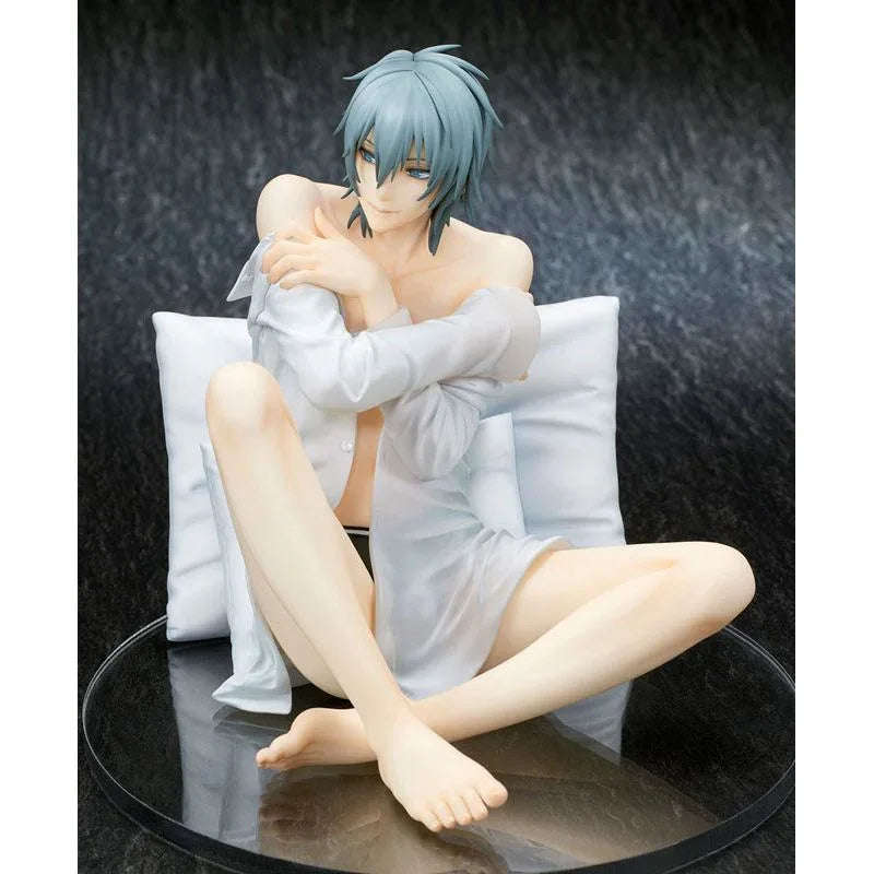 Akira by QuesQ - Shop at ToyCoin