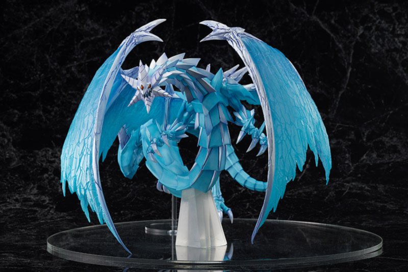 Brionac, Dragon of the Ice Barrier by  Amakuni 4981932530574 ToyCoin