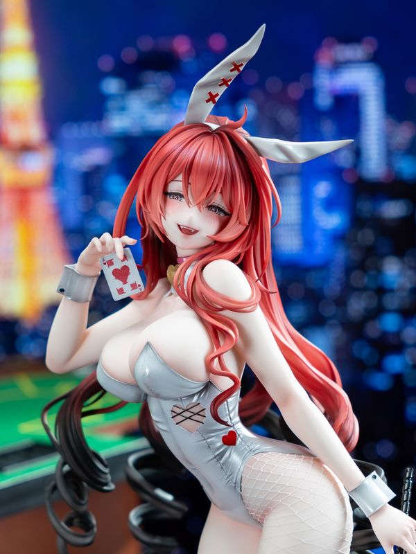 Bunny Girl Velvet Deluxe Edition by KAWA DESIGN - Shop at ToyCoin