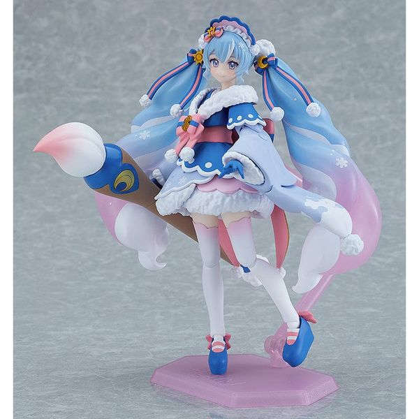 Figma Snow Miku: Serene Winter Ver. by  Max Factory 4545784068670 ToyCoin