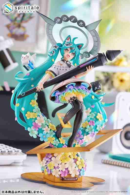 Hatsune Miku x Naoki Saito "My Figure Making!" -The Painter Ver.- by Spiritale - Shop at ToyCoin