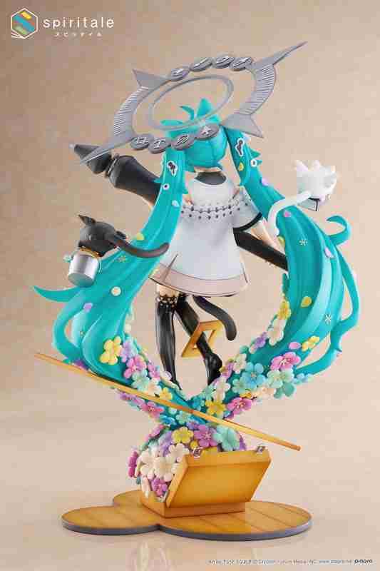 Hatsune Miku x Naoki Saito "My Figure Making!" -The Painter Ver.- by Spiritale - Shop at ToyCoin