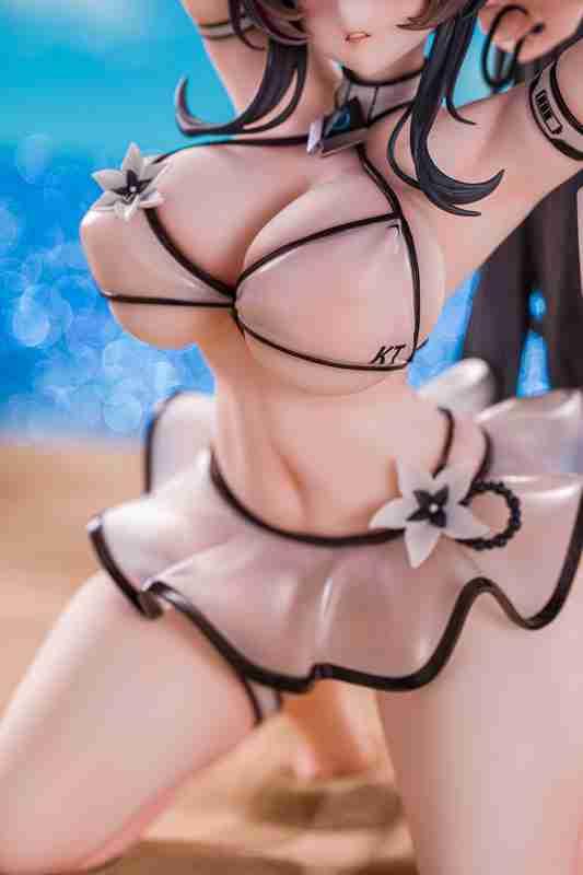 "KTko Beach Debut" Illustrated by KTcube [Bonus Edition] by  DollyVerse  ToyCoin