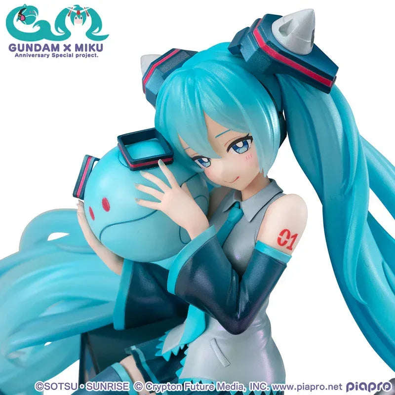 Lucrea Hatsune Miku x 00 Gundam by Megahouse - Shop at ToyCoin