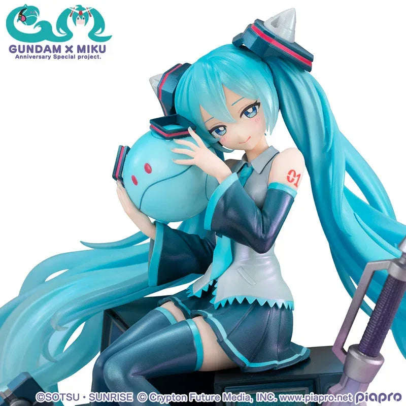 Lucrea Hatsune Miku x 00 Gundam by Megahouse - Shop at ToyCoin