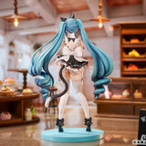 Privaty: Unkind Maid