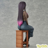 Anteiru Illustration "Bijutsubu no Reika-sensei"