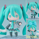Nendoroid Hatsune Miku x Cinnamoroll Collaboration Ver. by Good Smile Company